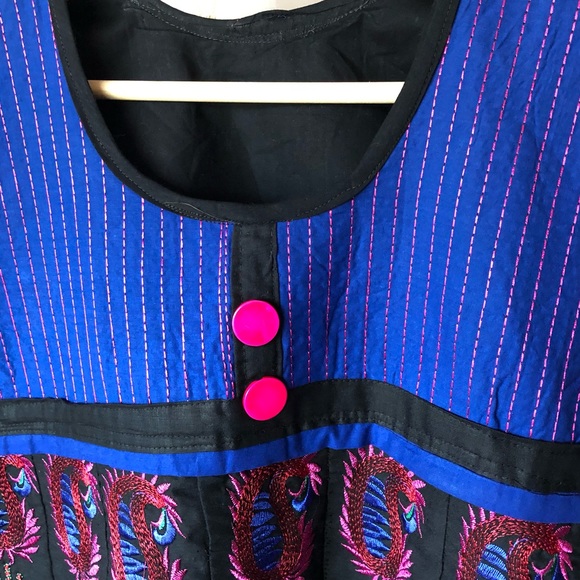 Handcrafted Embroidered Kurta - Picture 3 of 6